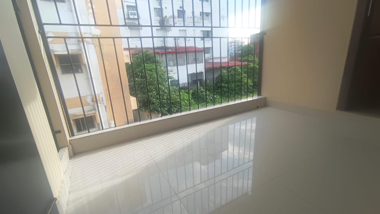 Semi Furnished 3bhk in GS Road, Lachit Nagar, Guwahati, Assam, India for Rent